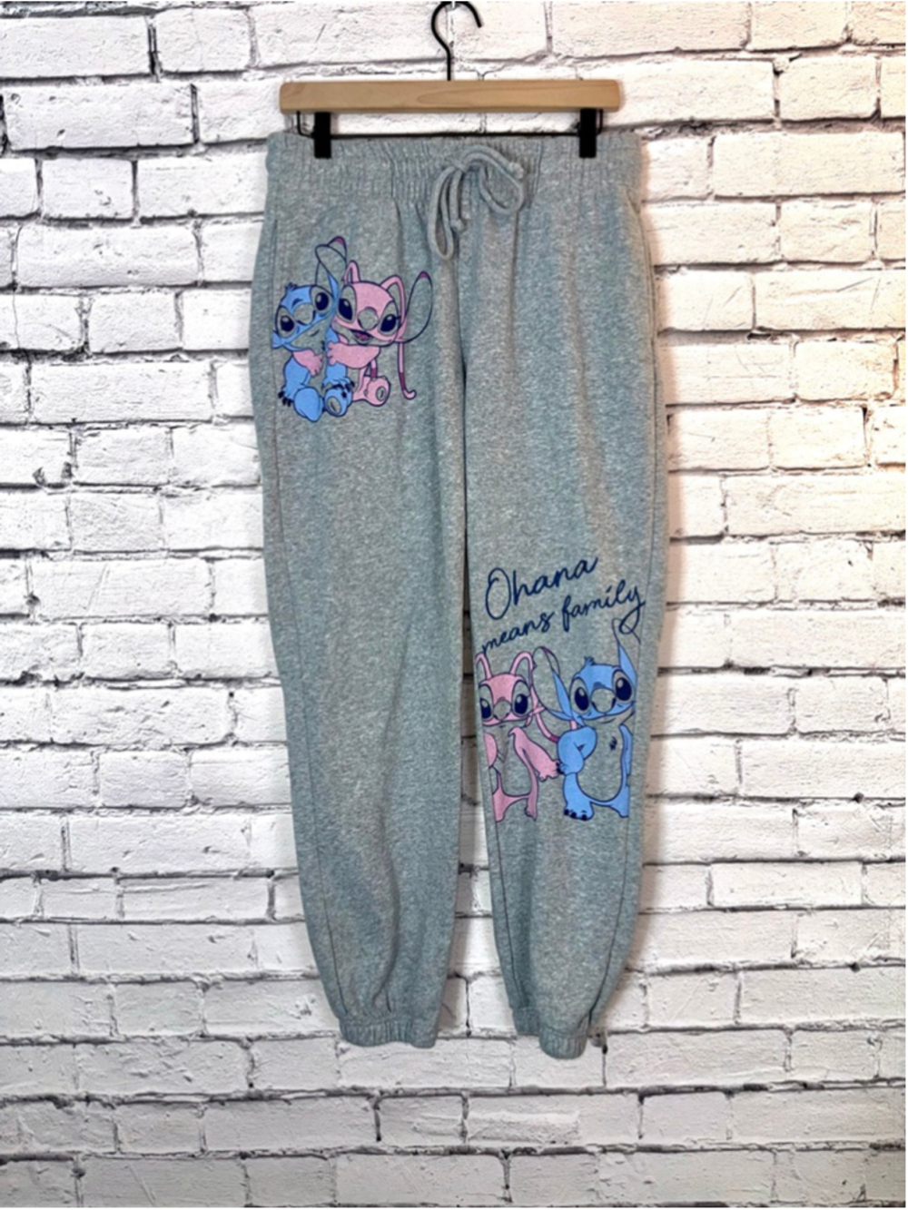 Women's Disney Stitch Heather Embroidered Grey Joggers size Medium Lilo Stitch